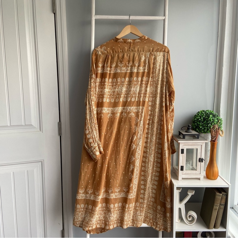 Magnolia Pearl Idgy Patterned Long Sleeve Dress - Picture 7 of 8